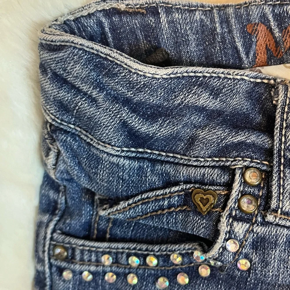 Vintage Y2K Mudd Girls 8 Rhinestone Girlhood Flare Casual Spring Denim Jeans